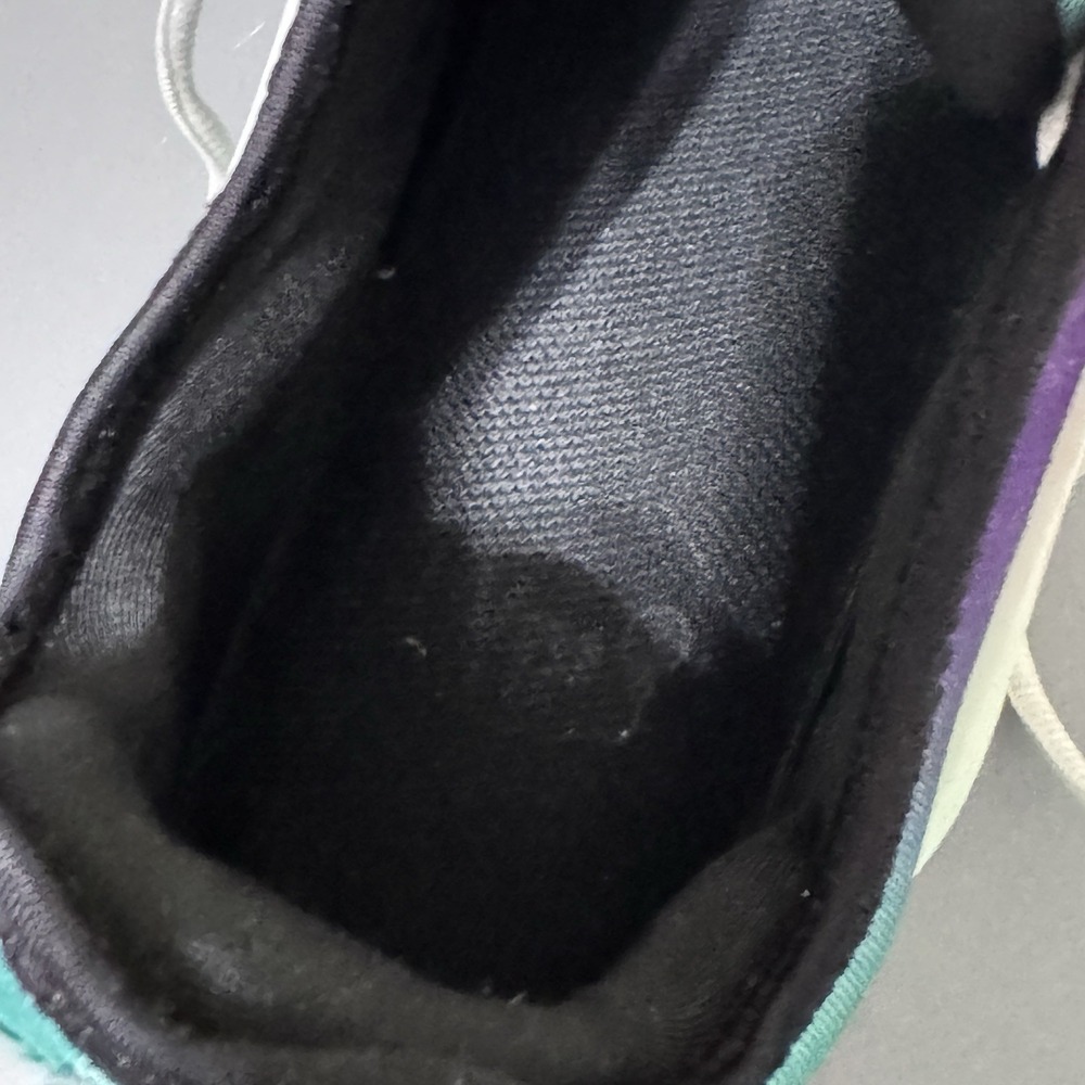 Nike Air Vapormax Plus Mens Size US 10.5 White Fierce Purple Grape Sneakers - Picture 3 of 16